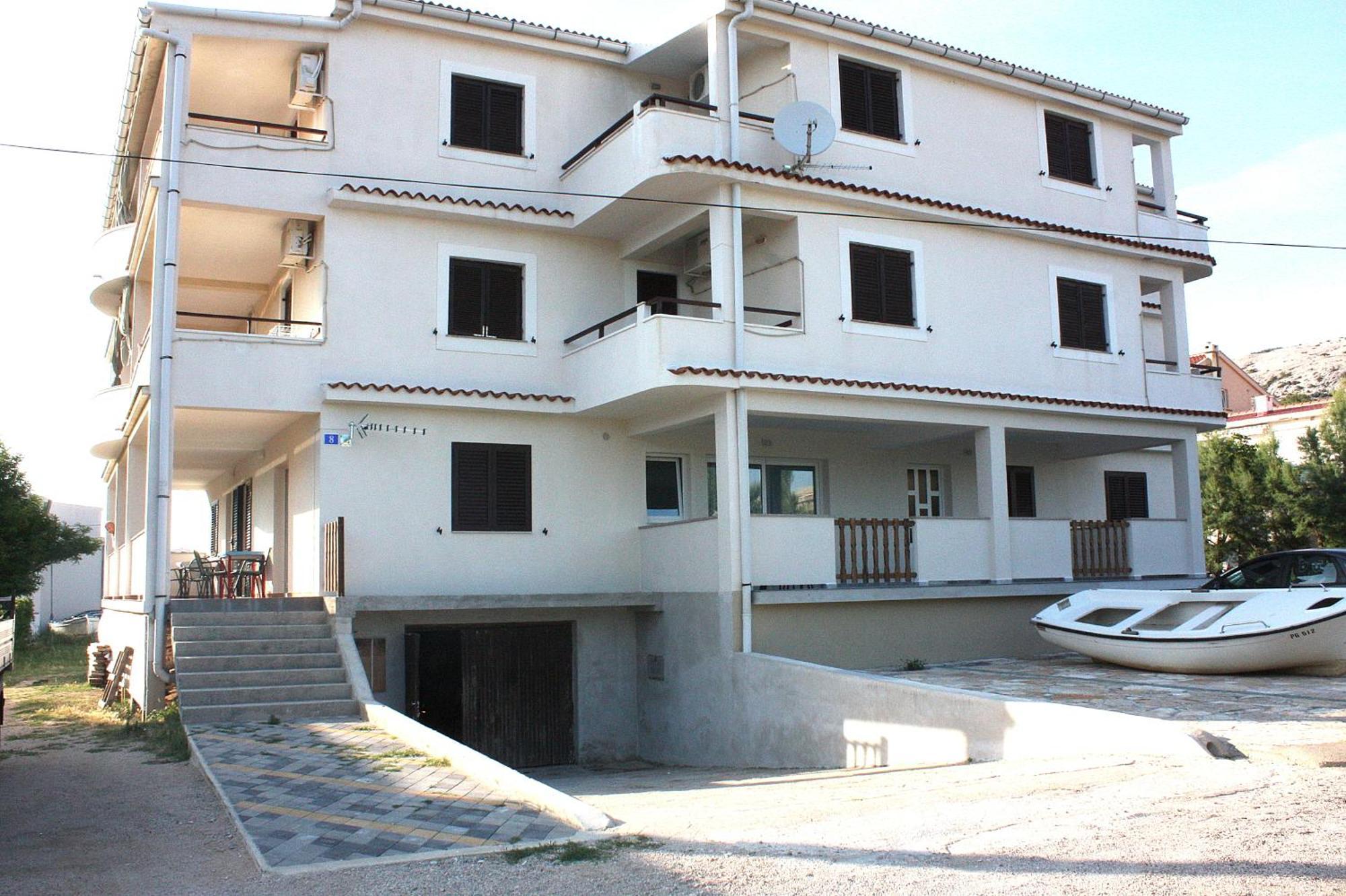 Batkoski Apartments Pag Town Bagian luar foto