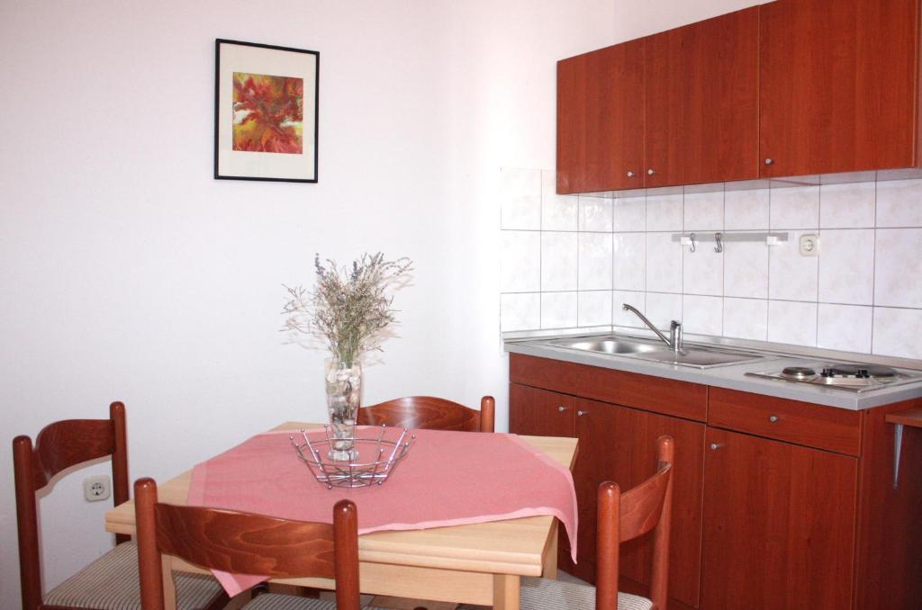 Batkoski Apartments Pag Town Ruang foto